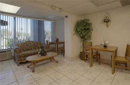 Americas Best Value Inn Corona Esterno foto