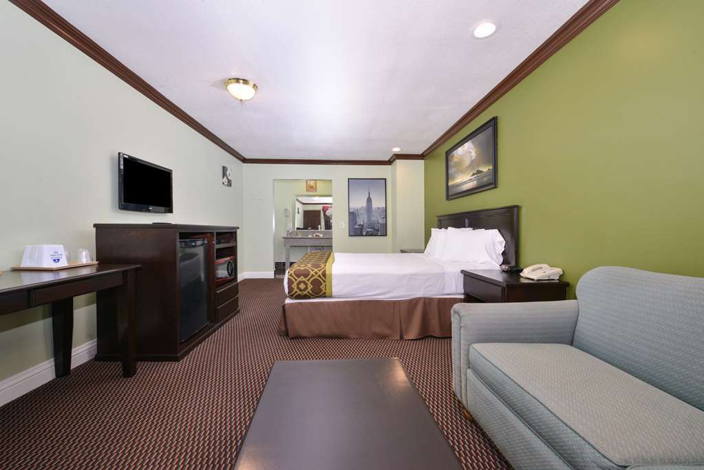 Americas Best Value Inn Corona Camera foto