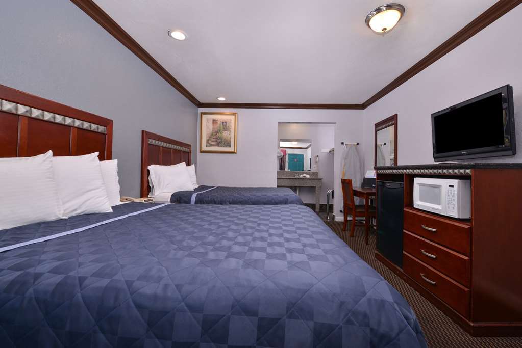 Americas Best Value Inn Corona Camera foto
