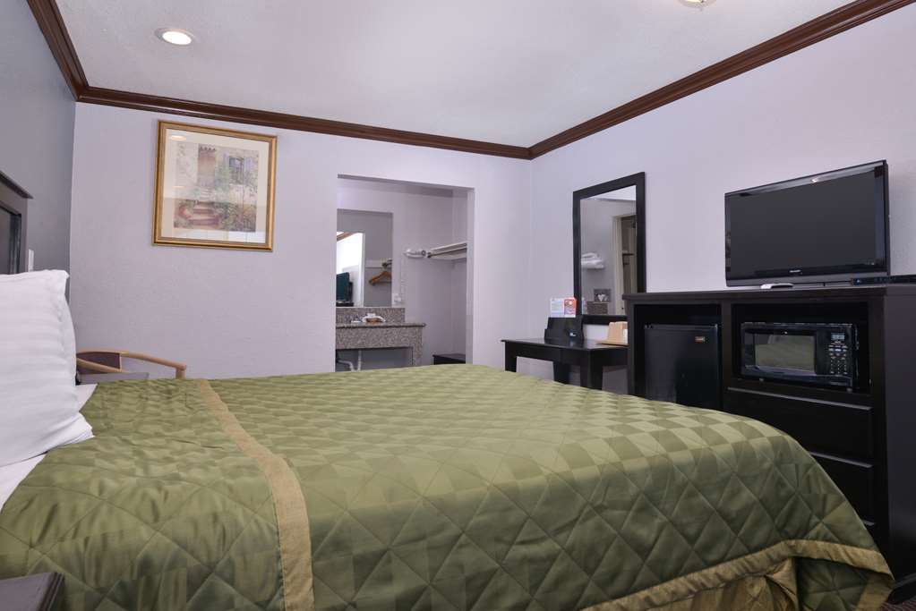 Americas Best Value Inn Corona Camera foto