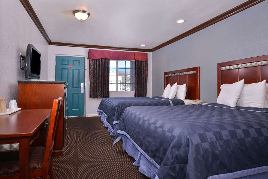 Americas Best Value Inn Corona Camera foto