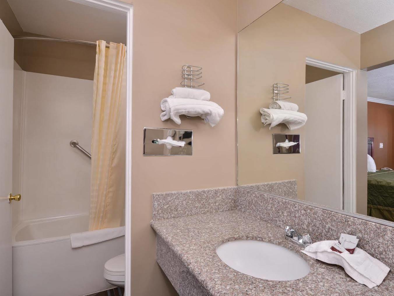 Americas Best Value Inn Corona Esterno foto